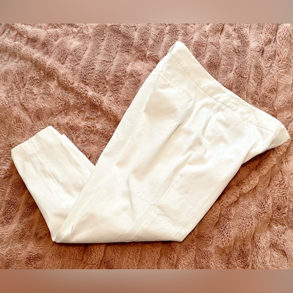 NWOT LIZ CLAIBORNE White Pants